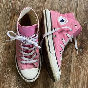 Converse High Tops girls size 3, pink